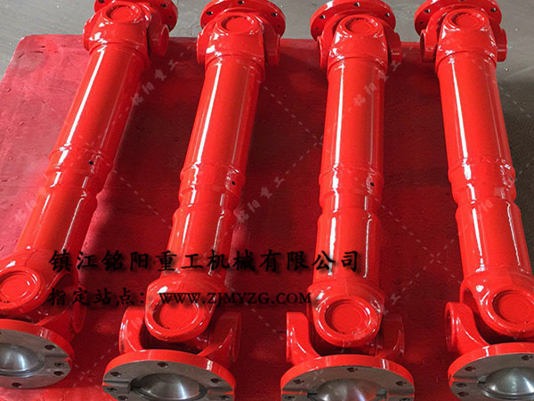 新式整體叉頭式萬向聯(lián)軸器是冶金、軋鋼等機(jī)械設(shè)備的優(yōu)選傳動(dòng)件-萬向聯(lián)軸器